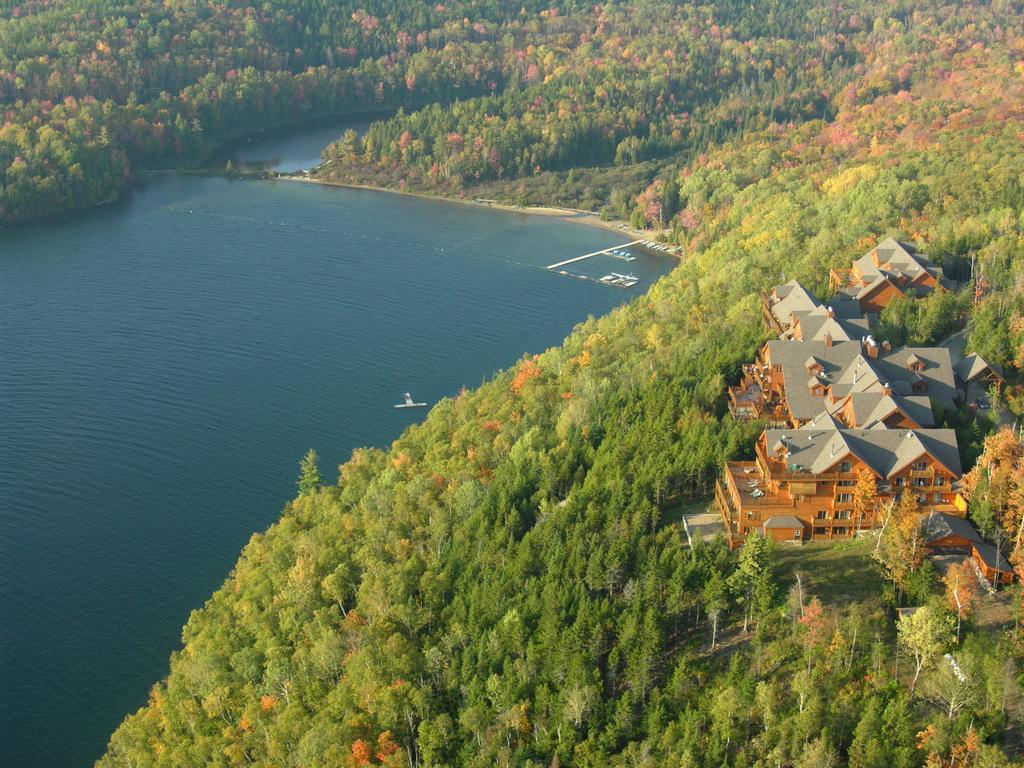 Sacacomie Hôtel et Spa Saint-Alexis-des-Monts Exterior foto